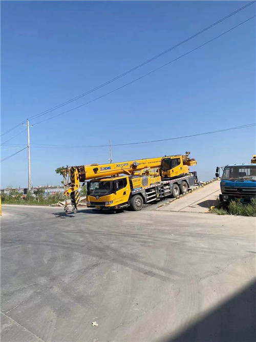 萧县吊车作业时，可能会产生哪些额外收费项目？