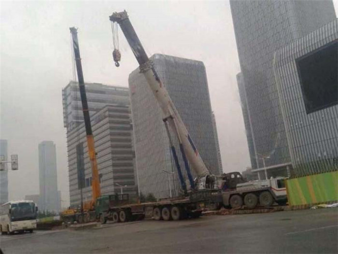 萧县25吨吊车能吊多重设备？